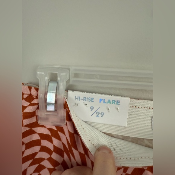 NWT Tinseltown orange plaid hi rise flare pants size 9/29 - Picture 5 of 8